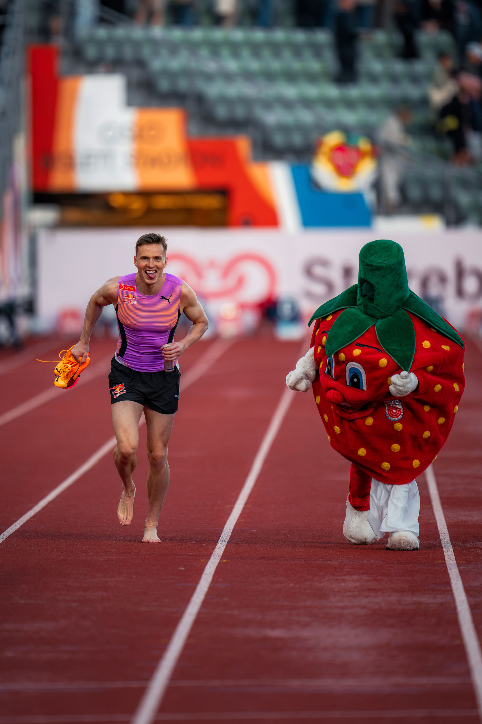 Karsten Warholm etter seieren under Bislett Games i 2025