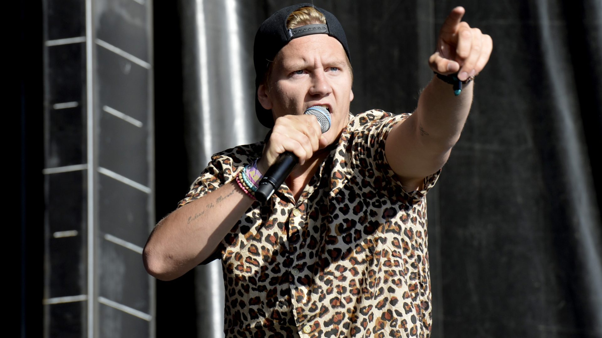 Daniel fra Akari opptrer på VG-lista